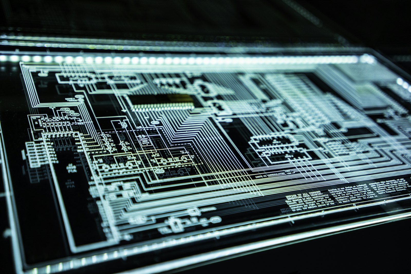 Intelligent security that watches, thinks and responds.